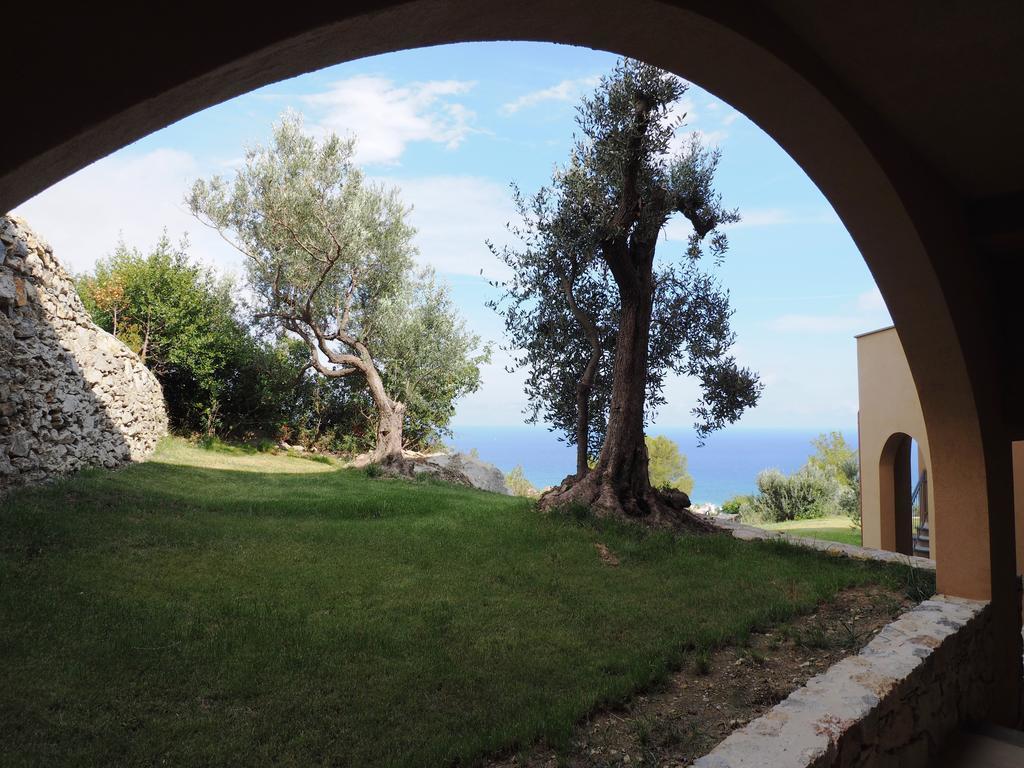 פייטרה ליגורה Agriturismo "I Castellari" מראה חיצוני תמונה